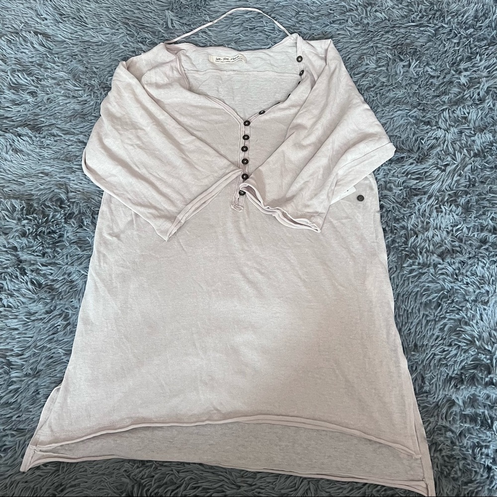 This is a free people top